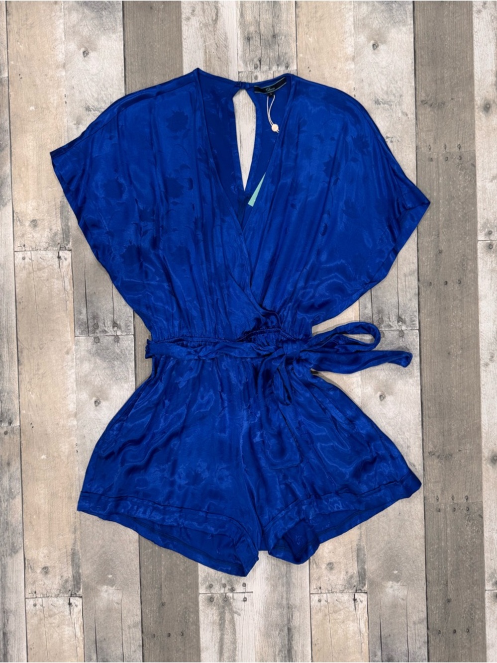 🆕 shore Royal Blue Willow Romper Satin, Floral, Belted, Elastic Waist Sz. S - Picture 2 of 13